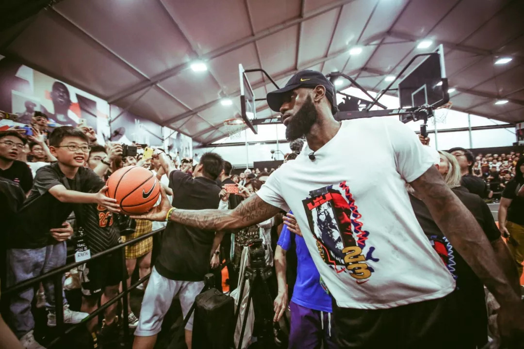 权承压下探 权承压下探